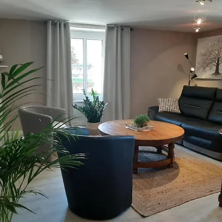 Chez Chris Saint-Martin-dʼAblois